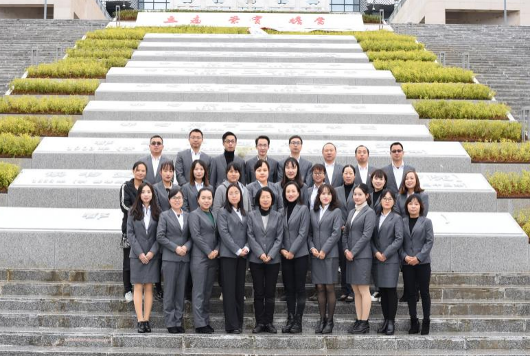 都匀一中生物教研组：以生命教育为本，以教研精进为途